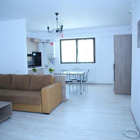 Rcc Apartaments Focşani Exterior foto